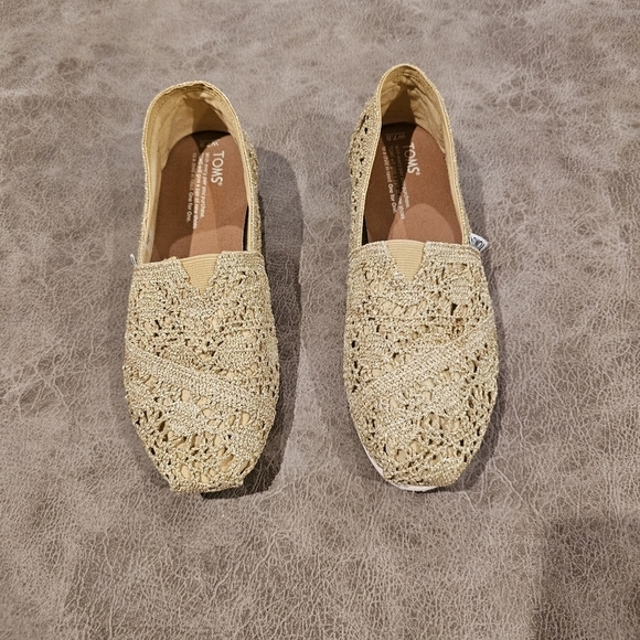 Toms Metallic Gold Crochet Shoes - Picture 2 of 7